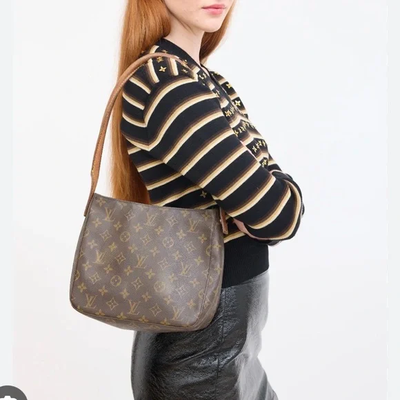 Louis Vuitton Monogram Canvas Shoulder Bag in Brown - Picture 3 of 16